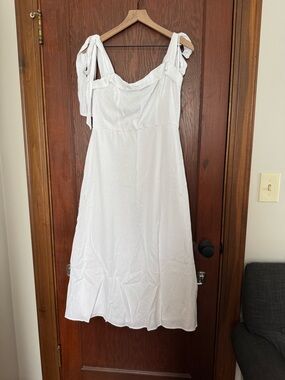 Francesca's White Sleeveless Summer Dress with Tie Details